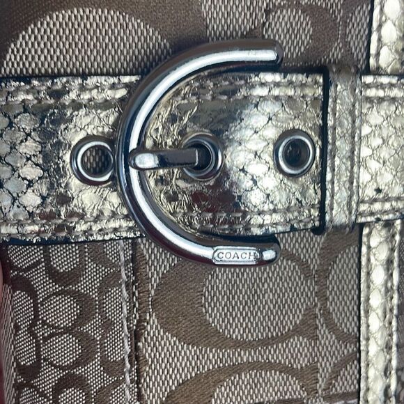 Coach Signature Patchwork Wallet Khaki Gold - Picture 8 of 13